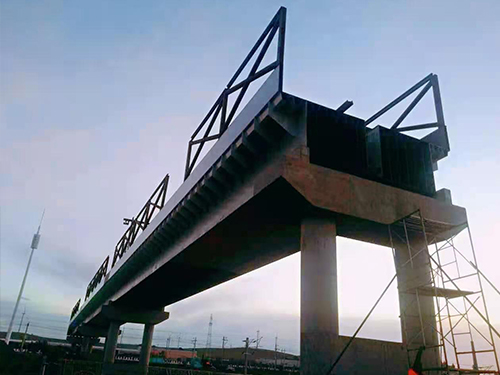 鶴崗鋼結(jié)構(gòu)橋梁